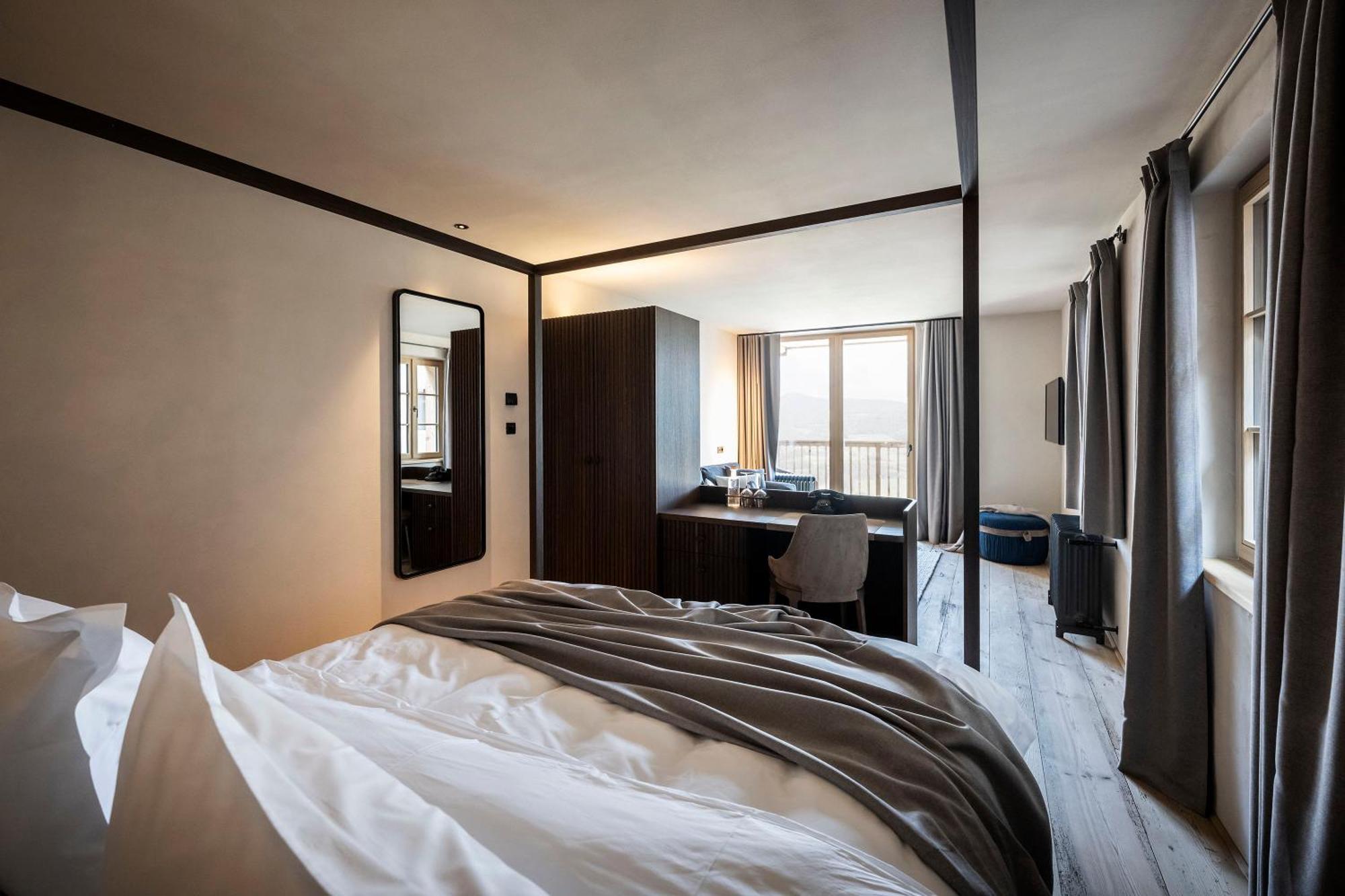 Hotel Ansitz Steinbock 维兰德罗 外观 照片